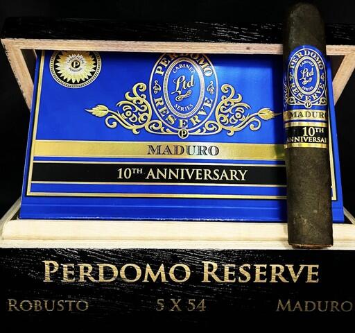 Perdomo Reserve 10th Anniversary Box Pressed Maduro